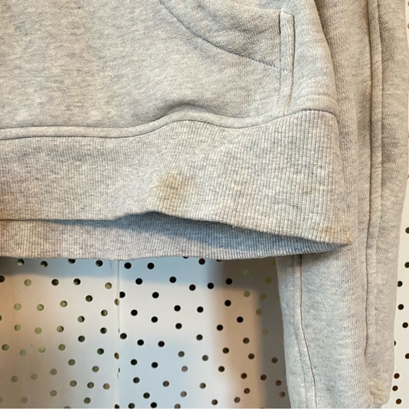 Lululemon Scuba Jacket - Picture 4 of 8